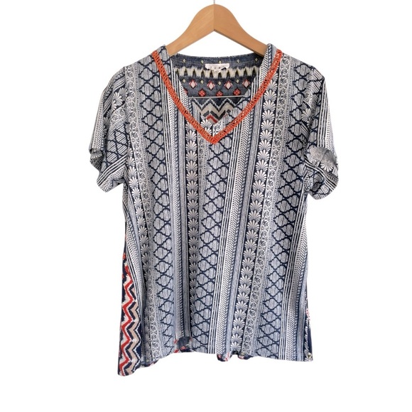 THML blue Aztec print embroidered neckline multicolor top size L - Picture 1 of 10